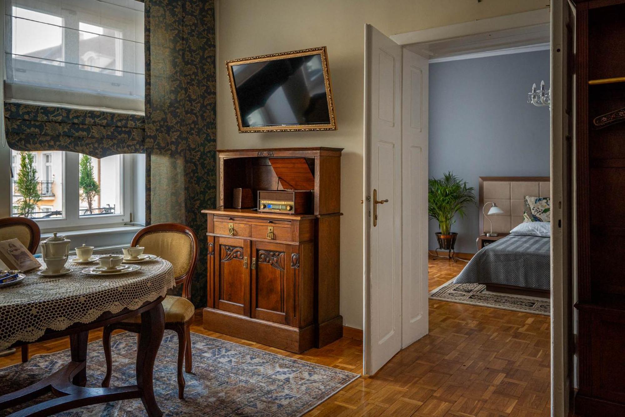 Apartamenty Na Starowce Kalisz  Bagian luar foto